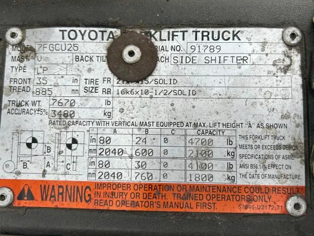 2005 Toyota Fork Lift