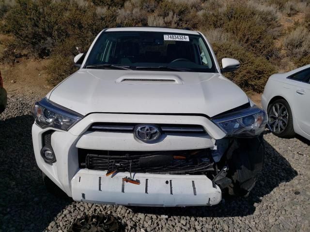 2023 Toyota 4runner SE