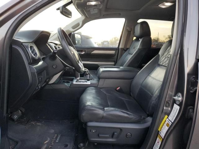 2014 Toyota Tundra Crewmax Platinum