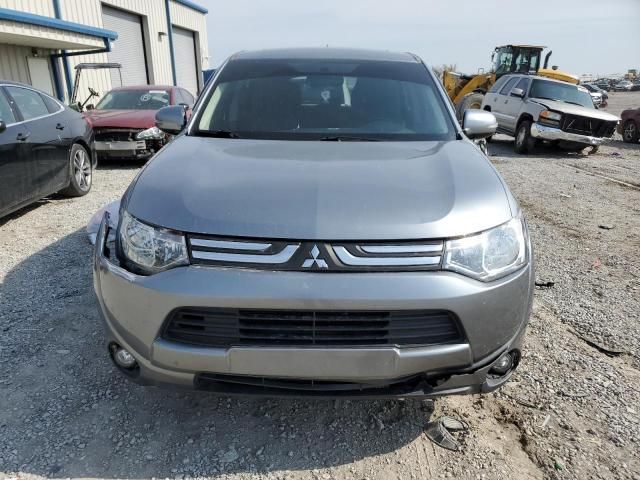 2014 Mitsubishi Outlander SE