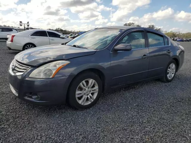 2011 Nissan Altima Base