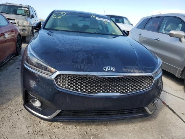 2017 KIA Cadenza Premium