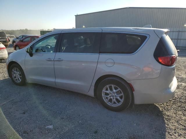 2017 Chrysler Pacifica LX