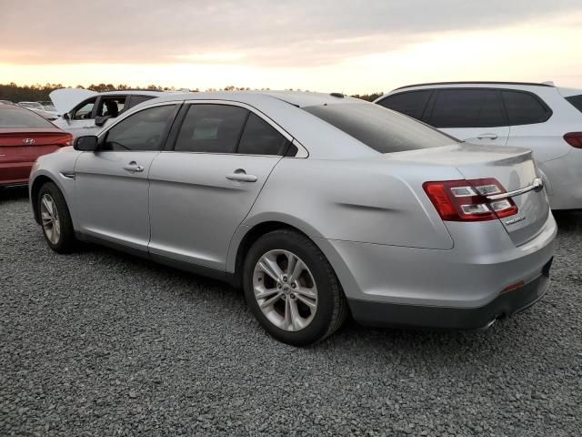 2015 Ford Taurus SE