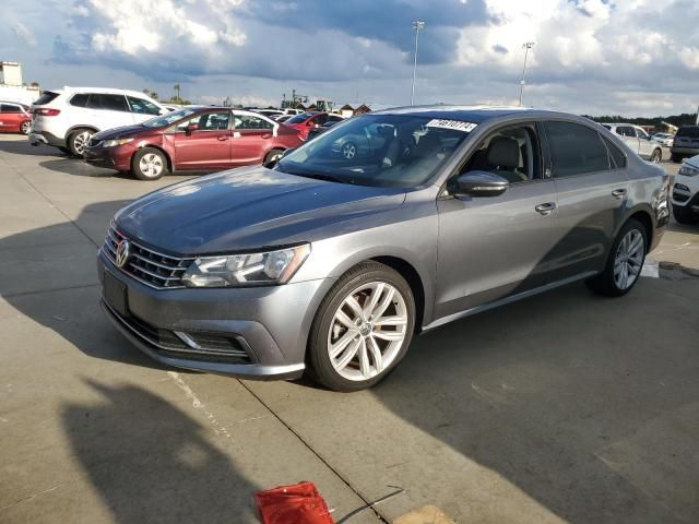 2019 Volkswagen Passat Wolfsburg