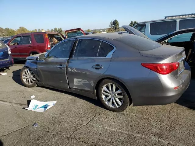 2014 Infiniti Q50 Base