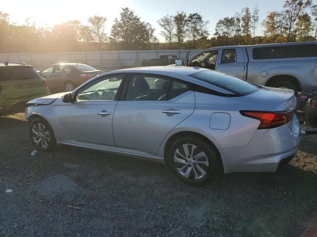 2019 Nissan Altima S