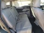 2017 Toyota Highlander SE