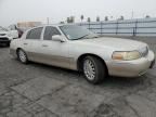 2005 Lincoln Town Car Signature Limited