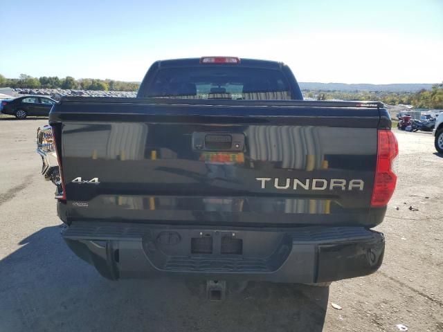 2014 Toyota Tundra Crewmax Platinum