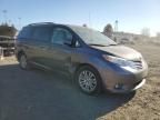 2014 Toyota Sienna XLE