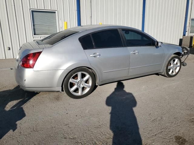 2004 Nissan Maxima SE