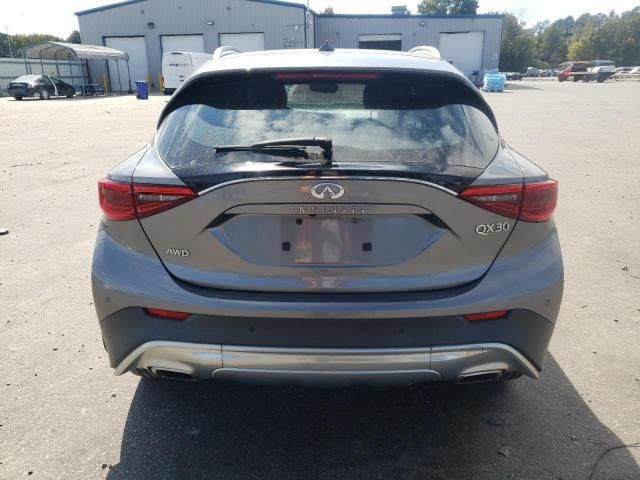 2017 Infiniti QX30 Base