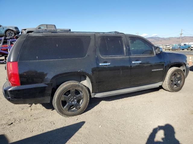 2013 Chevrolet Suburban C1500 LS