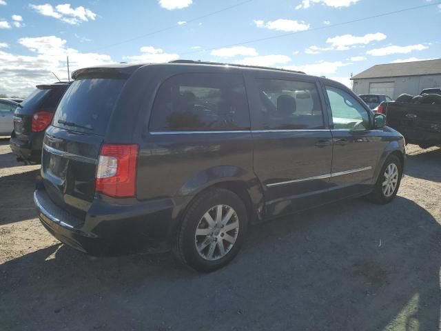 2013 Chrysler Town & Country Touring