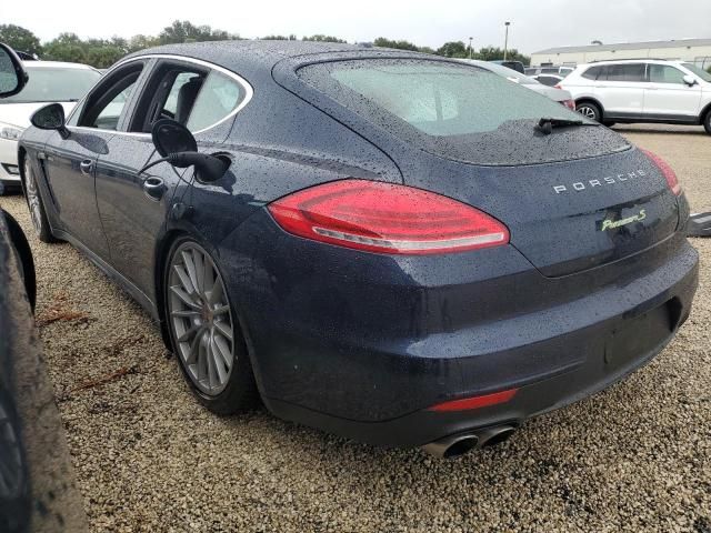 2016 Porsche Panamera SE Hybrid