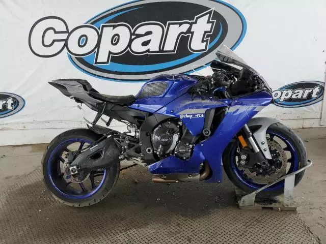 2020 Yamaha YZFR1