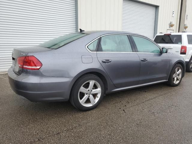 2013 Volkswagen Passat SE