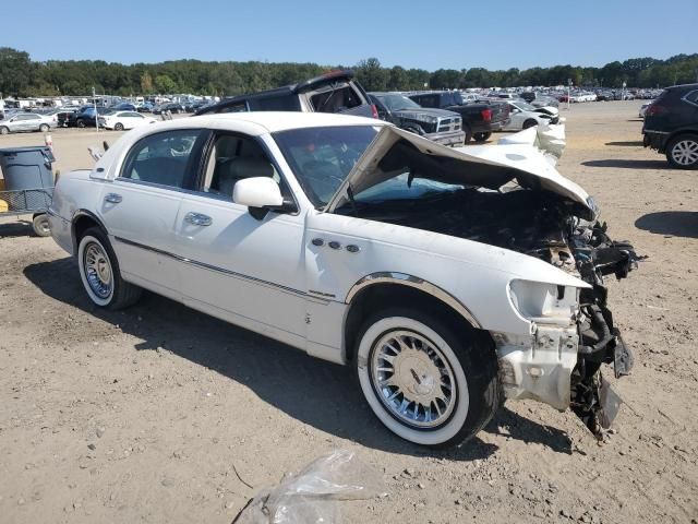 2002 Lincoln Town Car Cartier