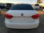 2015 Volkswagen Passat SE