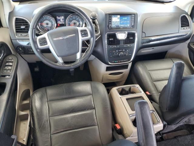 2011 Chrysler Town & Country Touring