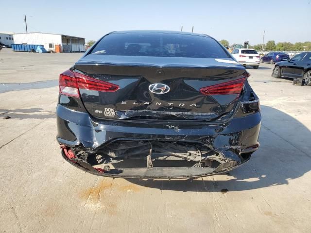 2019 Hyundai Elantra SE