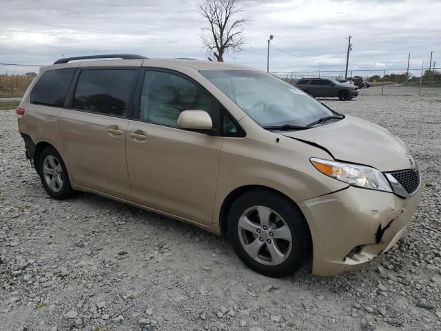 2011 Toyota Sienna LE