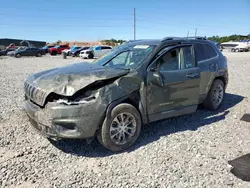 Salvage cars for sale at Tifton, GA auction: 2019 Jeep Cherokee Latitude