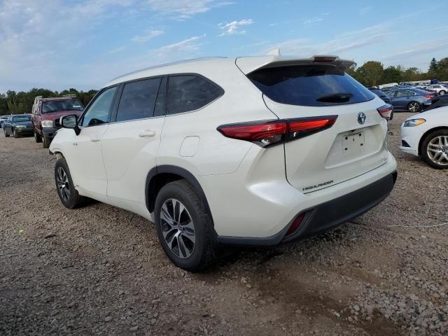 2020 Toyota Highlander Hybrid XLE