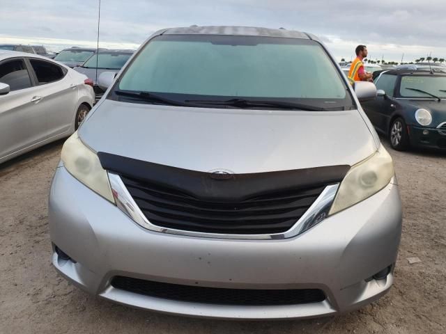 2012 Toyota Sienna LE