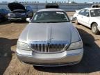 2004 Lincoln Town Car Executive