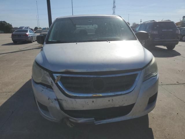 2010 Volkswagen Routan S