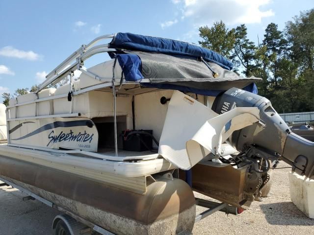 2006 Sweetwater Pontoon