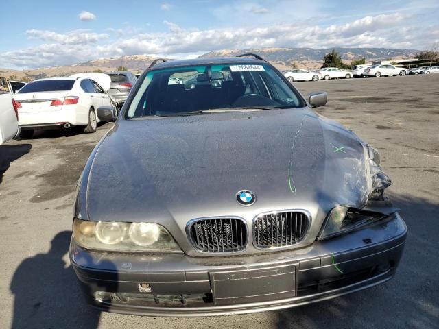 2002 BMW 525 IT Automatic