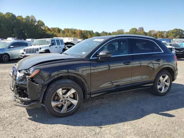 2019 Audi Q3 Premium