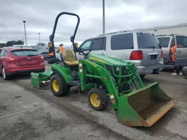 2020 John Deere 1023E