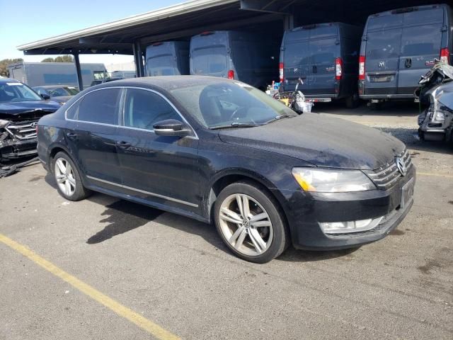 2013 Volkswagen Passat SEL