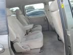 2004 KIA Sedona EX