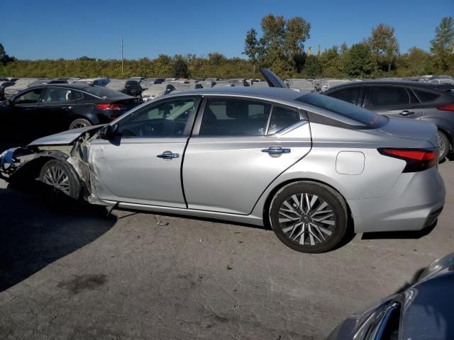 2023 Nissan Altima SV