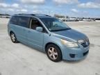 2009 Volkswagen Routan SE