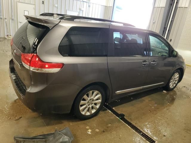 2012 Toyota Sienna XLE