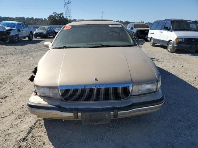 1996 Buick Roadmaster Base