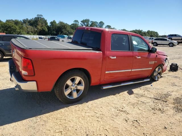 2015 Dodge RAM 1500 SLT