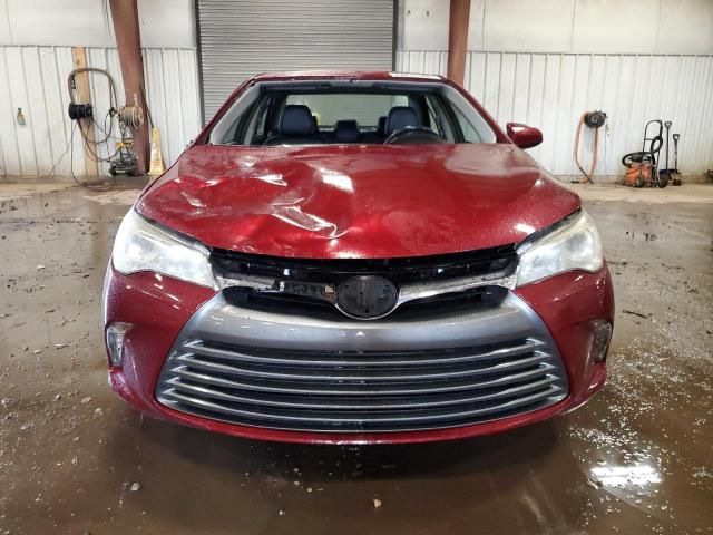 2015 Toyota Camry Hybrid