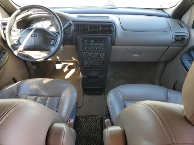 2004 Chevrolet Venture Luxury