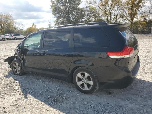 2011 Toyota Sienna LE