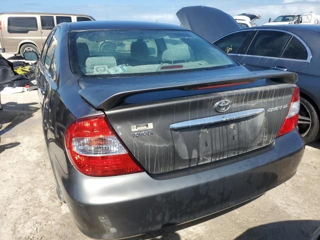 2004 Toyota Camry LE