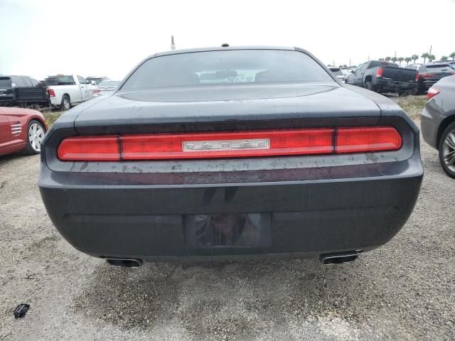 2013 Dodge Challenger SXT