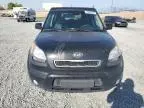 2010 KIA Soul +