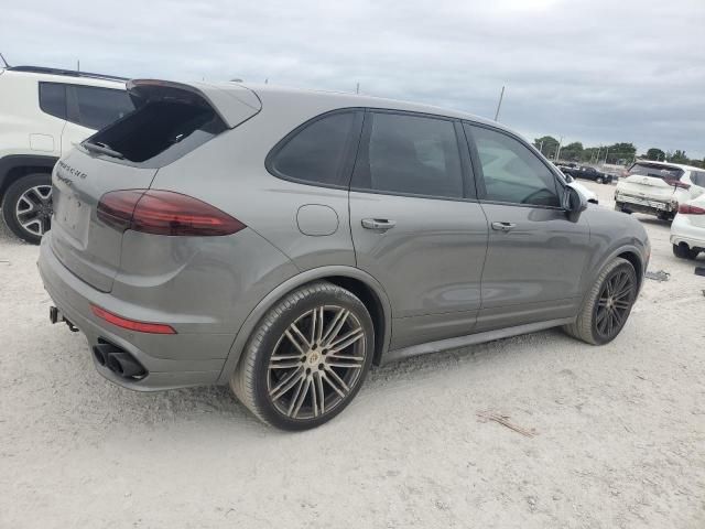 2016 Porsche Cayenne GTS